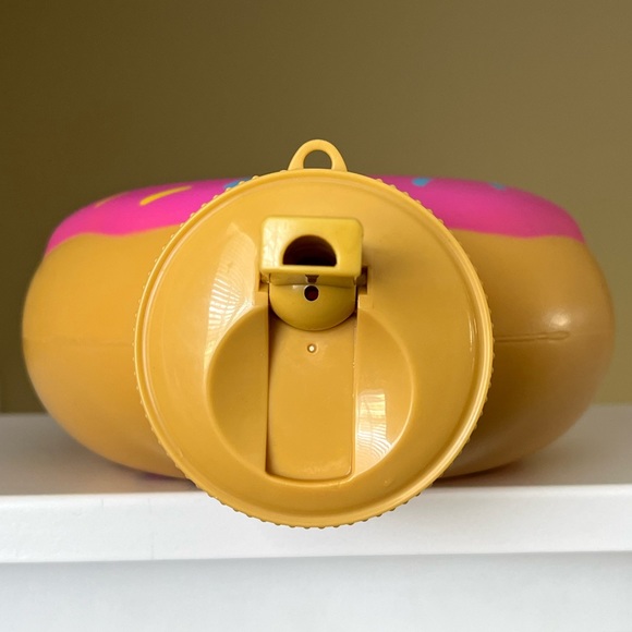 Universal Dining The Simpsons X Universal Studios Lard Lads Donut